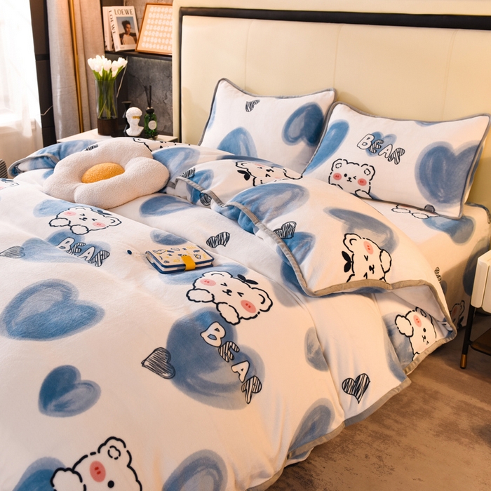 91家纺网 家纺一手货源 找家纺 518 高克重200g印花牛奶绒单被套（支持定制任意尺寸）爱心熊