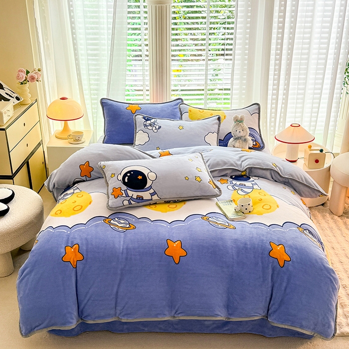 91家纺网 家纺一手货源 找家纺 518 高克重200g印花牛奶绒单被套（支持定制任意尺寸） 遨游太空蓝