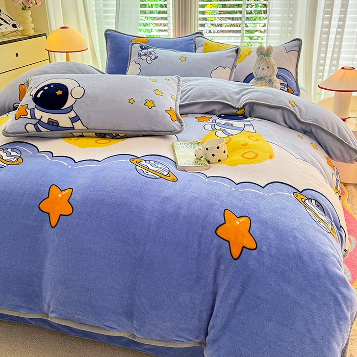 91家纺网 家纺一手货源 找家纺 518 高克重200g印花牛奶绒单被套（支持定制任意尺寸） 遨游太空蓝