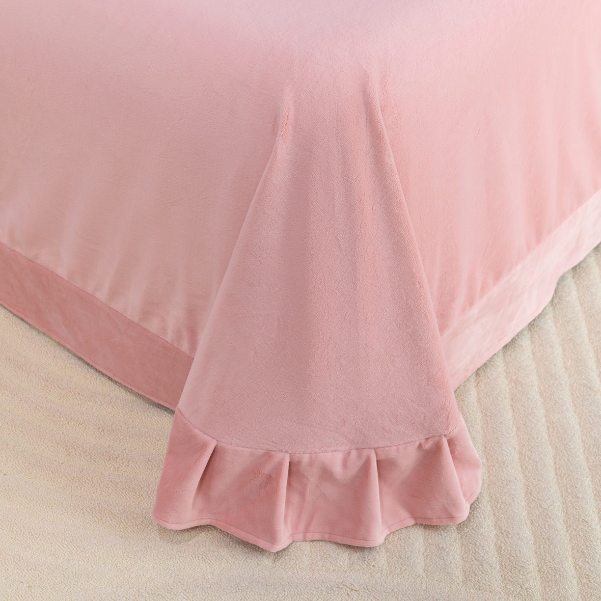 91家纺网 家纺一手货源 找家纺 优姿家纺 2025新款75D全光慕丝绒保暖四件套-贵族生活 贵族生活豆沙