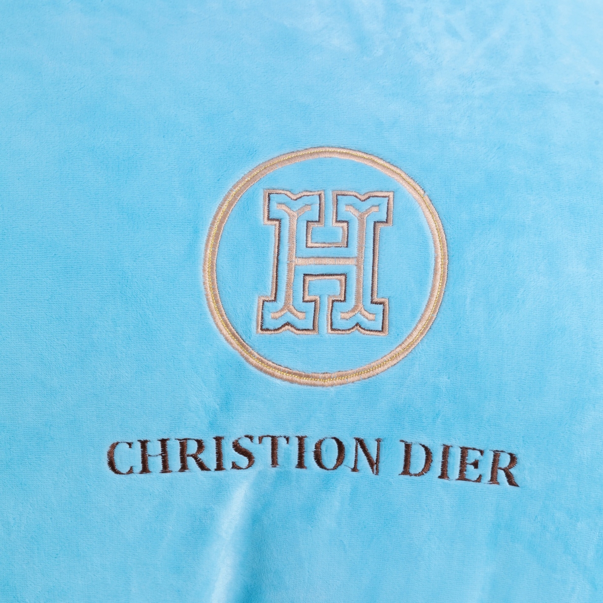 91家纺网 家纺一手货源 找家纺 优姿家纺 2025新款75D全光慕丝绒保暖四件套-摩登时代 摩登时代-天兰