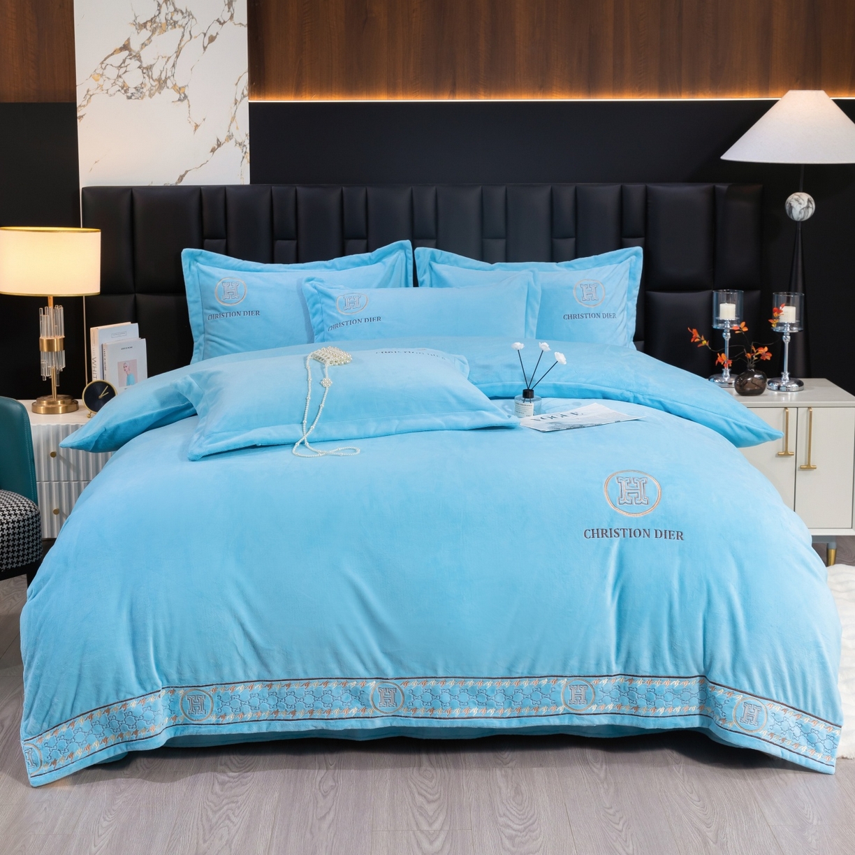 91家纺网 家纺一手货源 找家纺 优姿家纺 2025新款75D全光慕丝绒保暖四件套-摩登时代 摩登时代-天兰