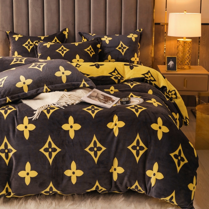 91家纺网 家纺一手货源 找家纺 宝薇 2025新款加厚保暖简约风小版印花牛奶绒四件套 大咖