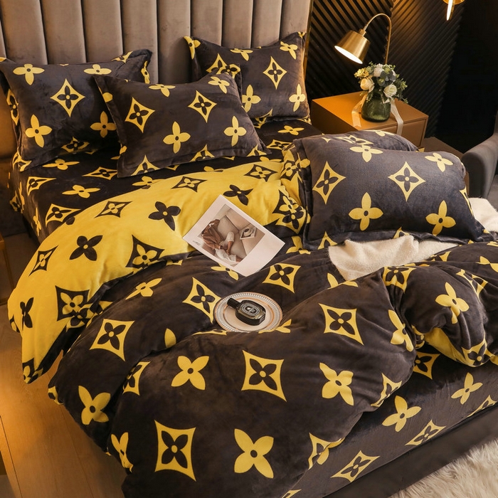 91家纺网 家纺一手货源 找家纺 宝薇 2025新款加厚保暖简约风小版印花牛奶绒四件套 大咖