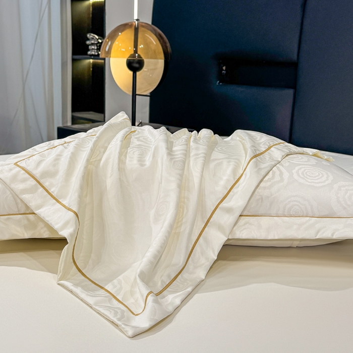 91家纺网 家纺一手货源 找家纺 栩裕纺织 2025新款提花宋锦缎四件套 溶月白