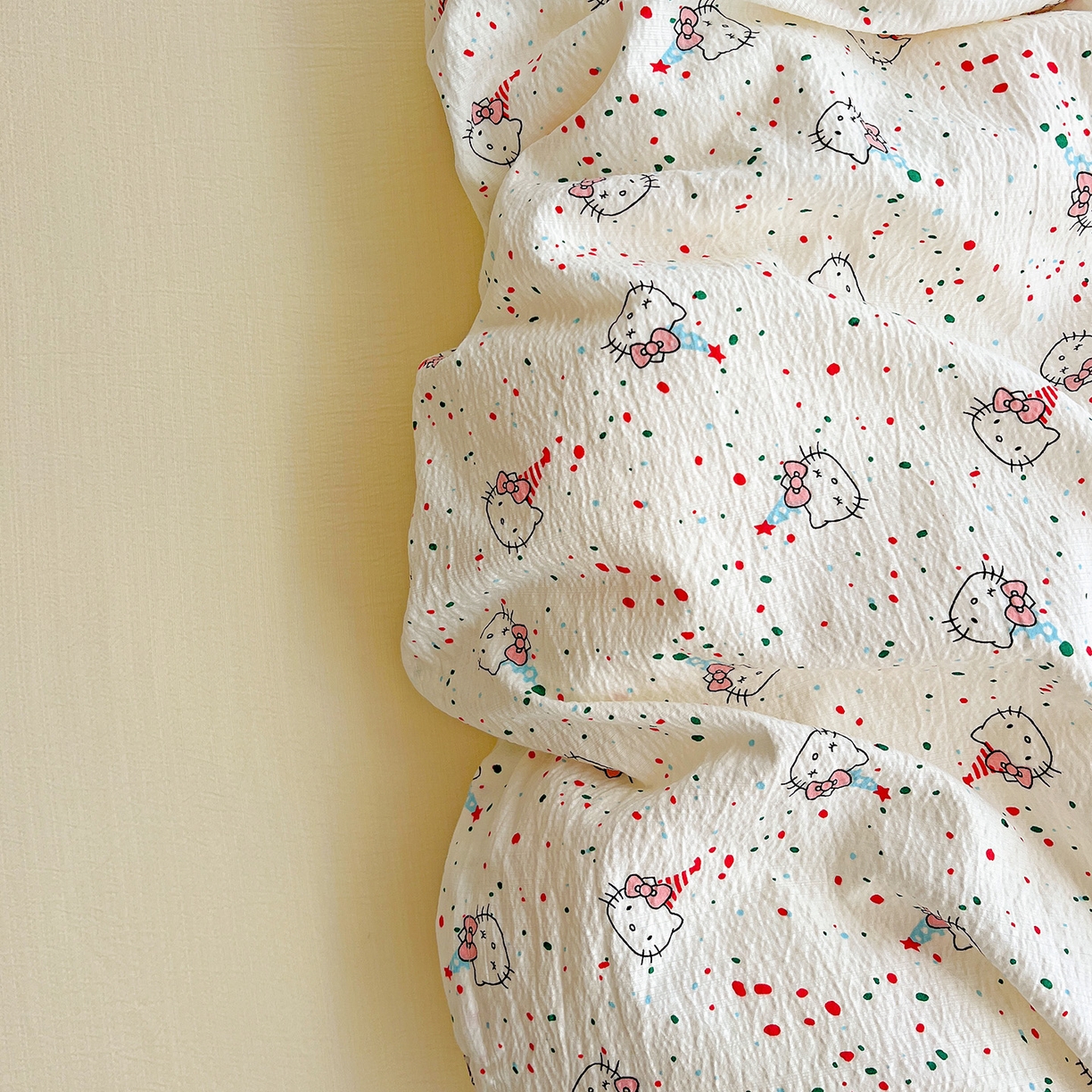 91家纺网 家纺一手货源 找家纺 奈颜 2025新款三丽鸥爆款云感双层纱印花四件套学生宿舍三件套-含防伪吊牌-提供买家秀 蛋糕KT猫-乳白