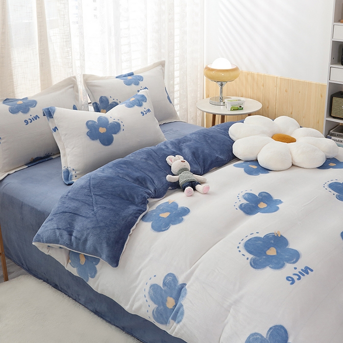 91家纺网 家纺一手货源 找家纺 宝薇 2025新款加厚保暖简约风小版印花牛奶绒四件套 花韵