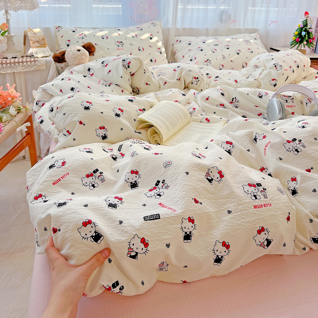 奈颜 2025新款三丽鸥爆款云感双层纱印花四件套学生宿舍三件套-含防伪吊牌-提供买家秀 嗨皮KT