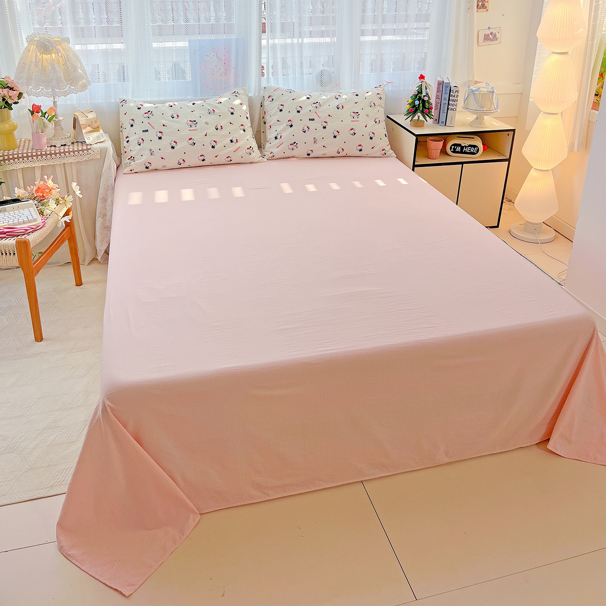 91家纺网 家纺一手货源 找家纺 奈颜 2025新款三丽鸥爆款云感双层纱印花四件套学生宿舍三件套-含防伪吊牌-提供买家秀 嗨皮KT