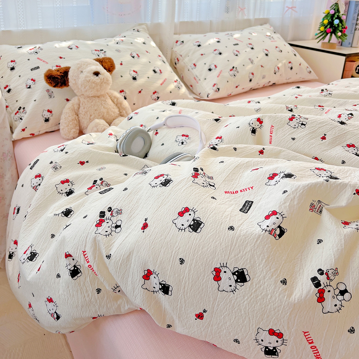 91家纺网 家纺一手货源 找家纺 奈颜 2025新款三丽鸥爆款云感双层纱印花四件套学生宿舍三件套-含防伪吊牌-提供买家秀 嗨皮KT