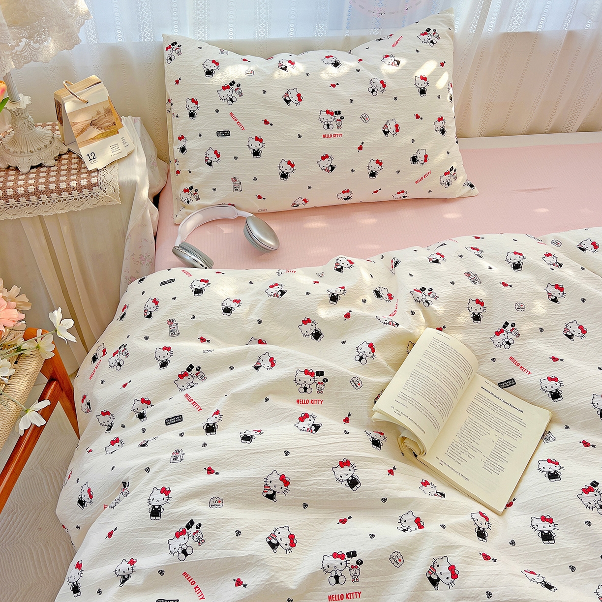 91家纺网 家纺一手货源 找家纺 奈颜 2025新款三丽鸥爆款云感双层纱印花四件套学生宿舍三件套-含防伪吊牌-提供买家秀 嗨皮KT