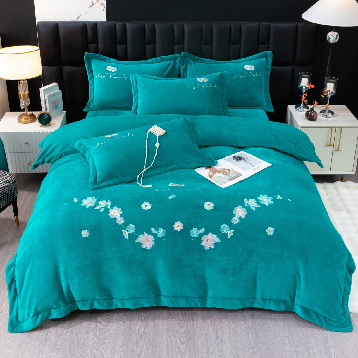 （总）优姿家纺 2025新款10斤牛奶绒宽边绣花保暖四件套-花季