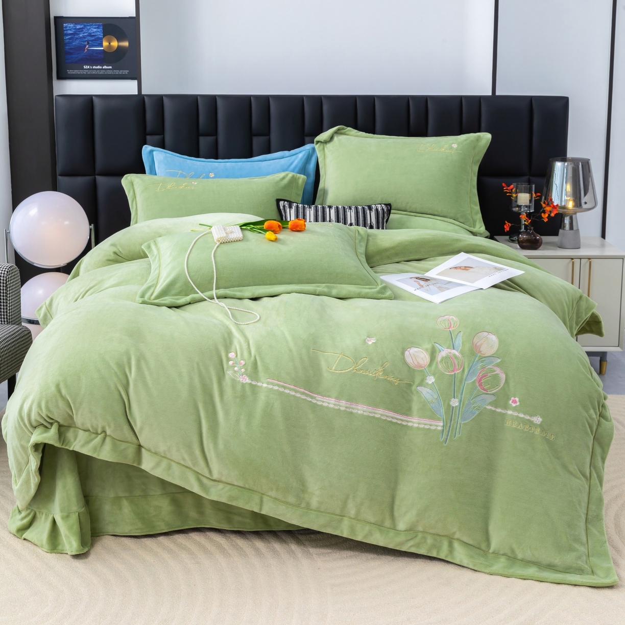 91家纺网 家纺一手货源 找家纺 （总）优姿家纺 2025新款10斤牛奶绒宽边绣花保暖四件套-郁金花香