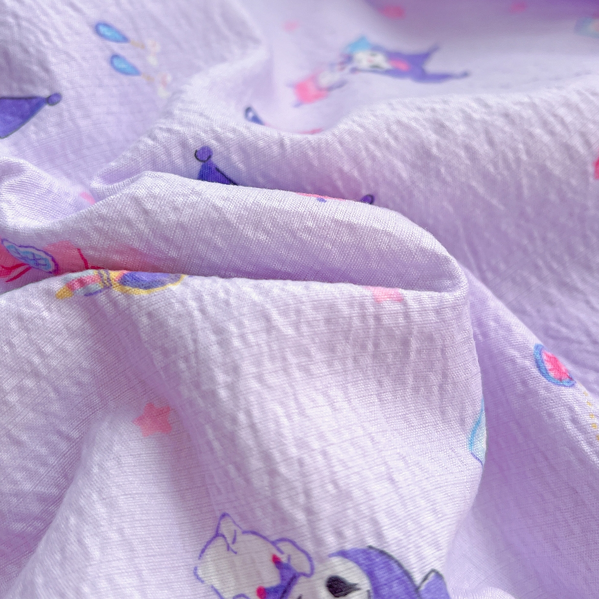 91家纺网 家纺一手货源 找家纺 奈颜 2025新款三丽鸥爆款云感双层纱印花四件套学生宿舍三件套-含防伪吊牌-提供买家秀 库洛米-浅紫