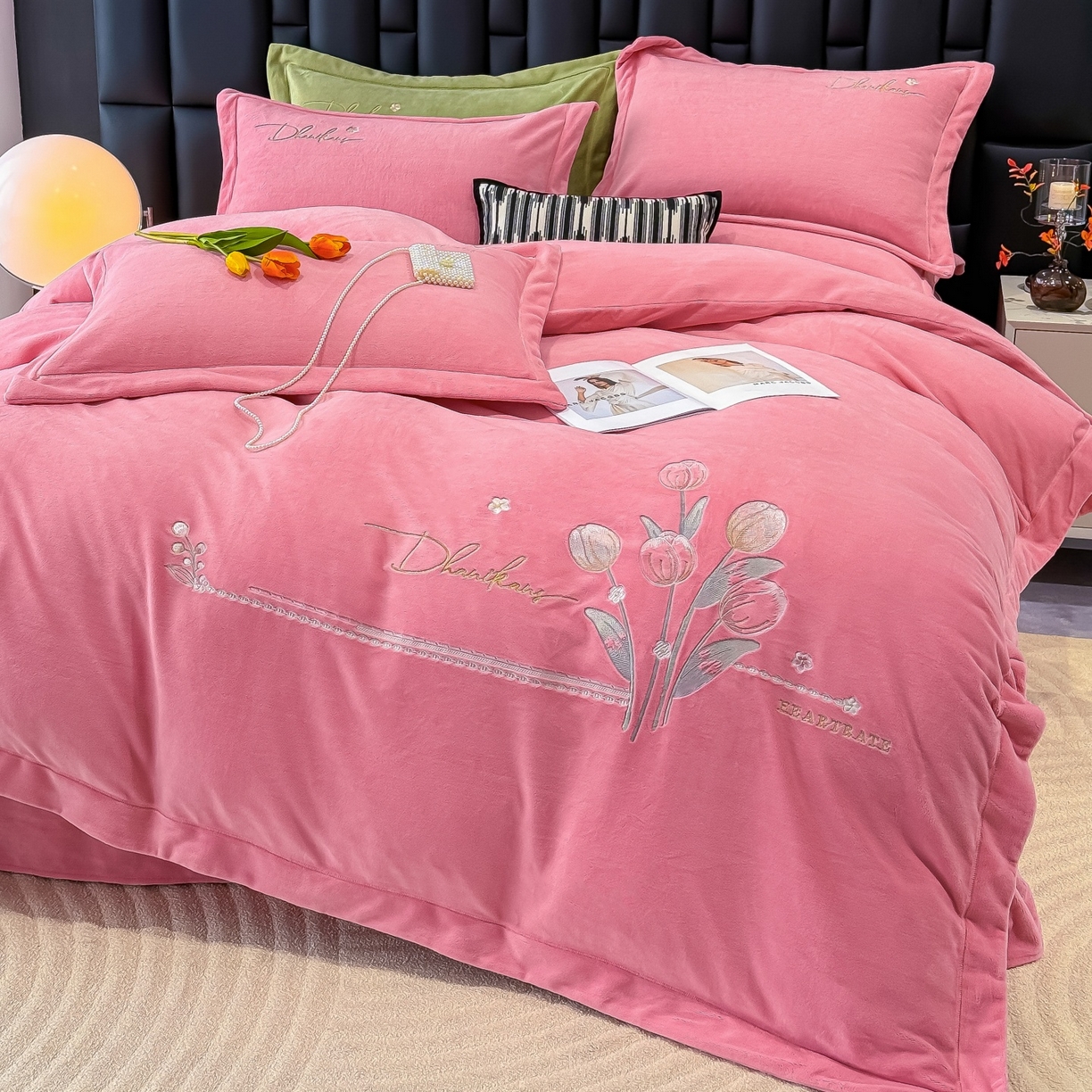 91家纺网 家纺一手货源 找家纺 优姿家纺 2025新款10斤牛奶绒宽边绣花保暖四件套-郁金花香 郁金花香-粉