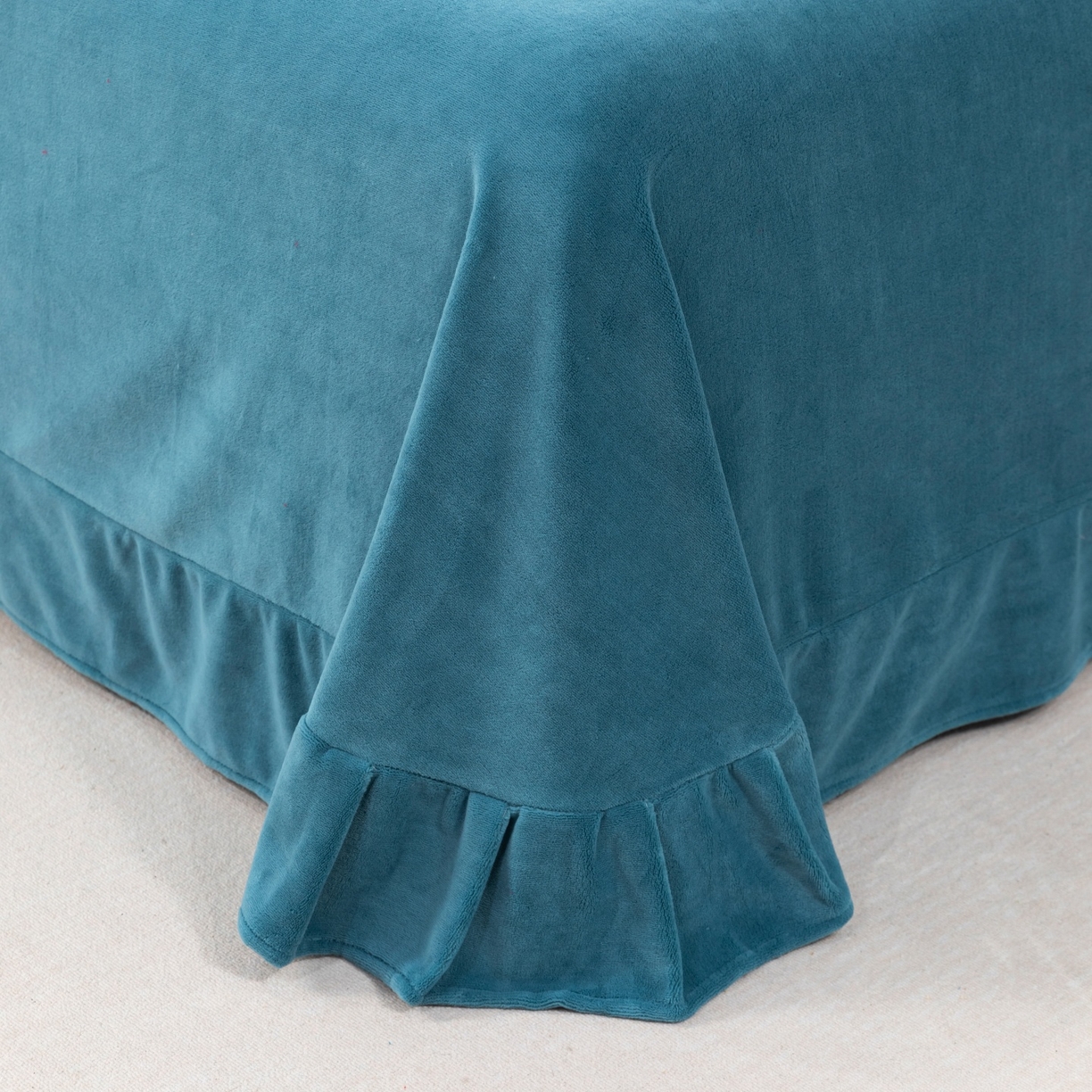 91家纺网 家纺一手货源 找家纺 （总）优姿家纺 2025新款10斤牛奶绒宽边绣花保暖四件套-郁金花香