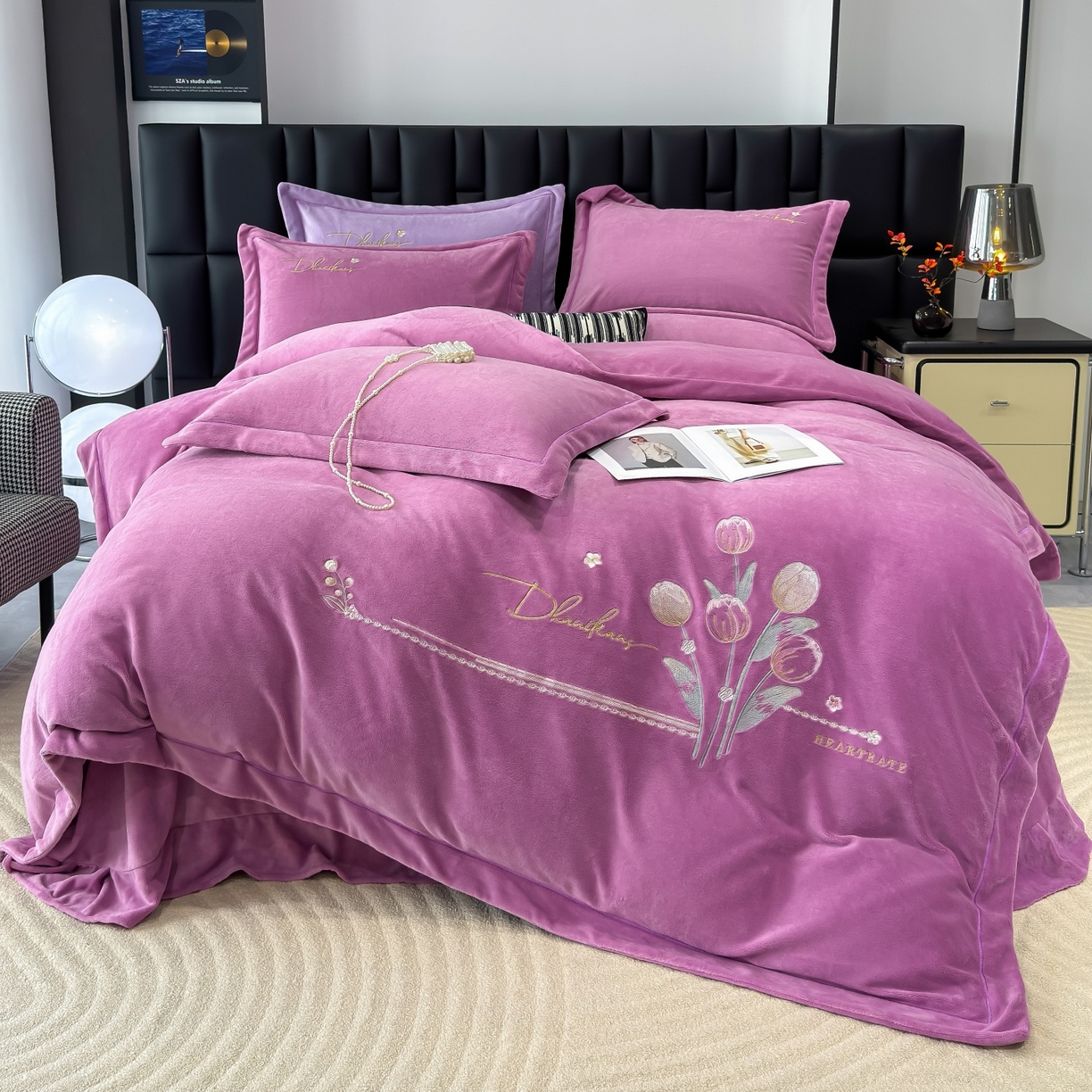 91家纺网 家纺一手货源 找家纺 （总）优姿家纺 2025新款10斤牛奶绒宽边绣花保暖四件套-郁金花香