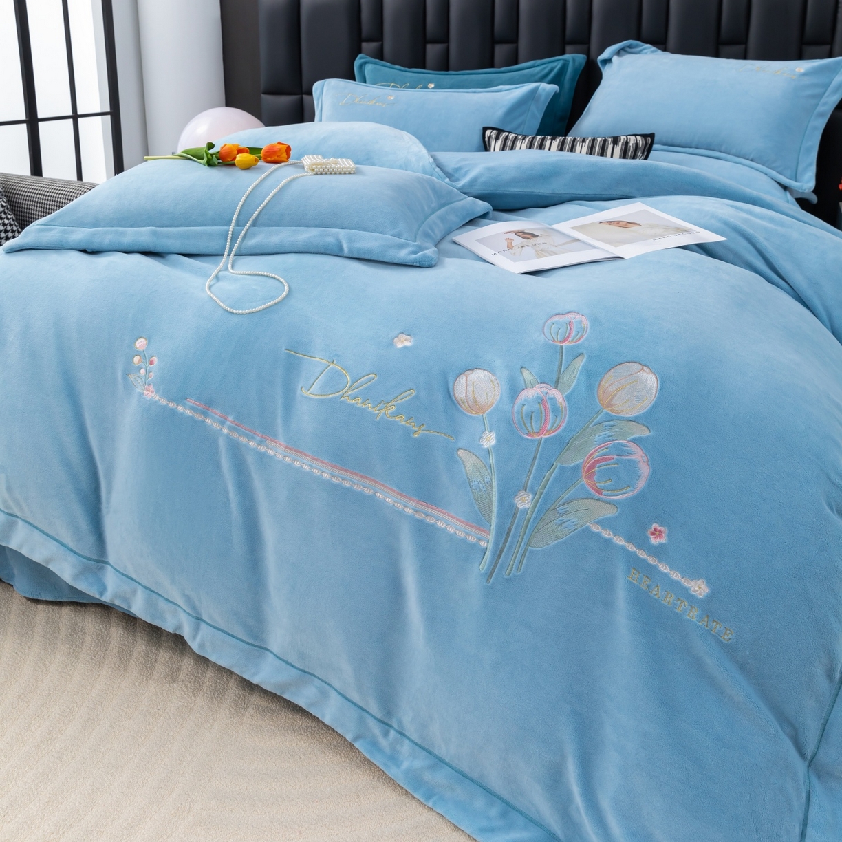 91家纺网 家纺一手货源 找家纺 优姿家纺 2025新款10斤牛奶绒宽边绣花保暖四件套-郁金花香 郁金花香-天兰