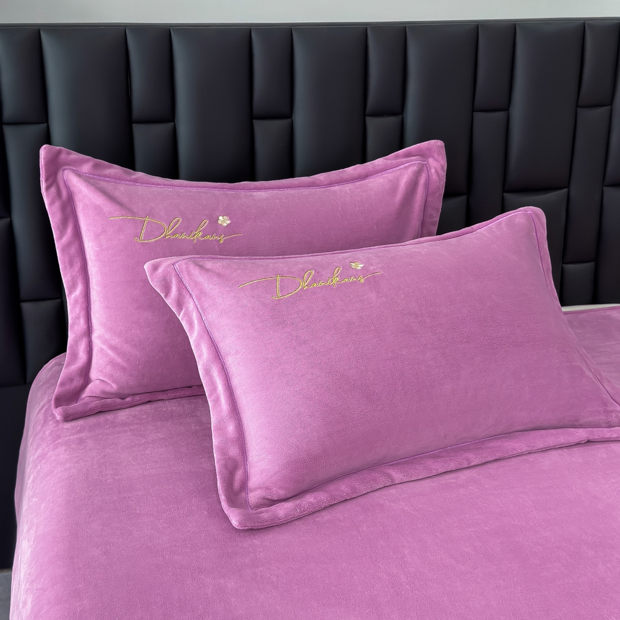 91家纺网 家纺一手货源 找家纺 优姿家纺 2025新款10斤牛奶绒宽边绣花保暖四件套-郁金花香 郁金花香-紫