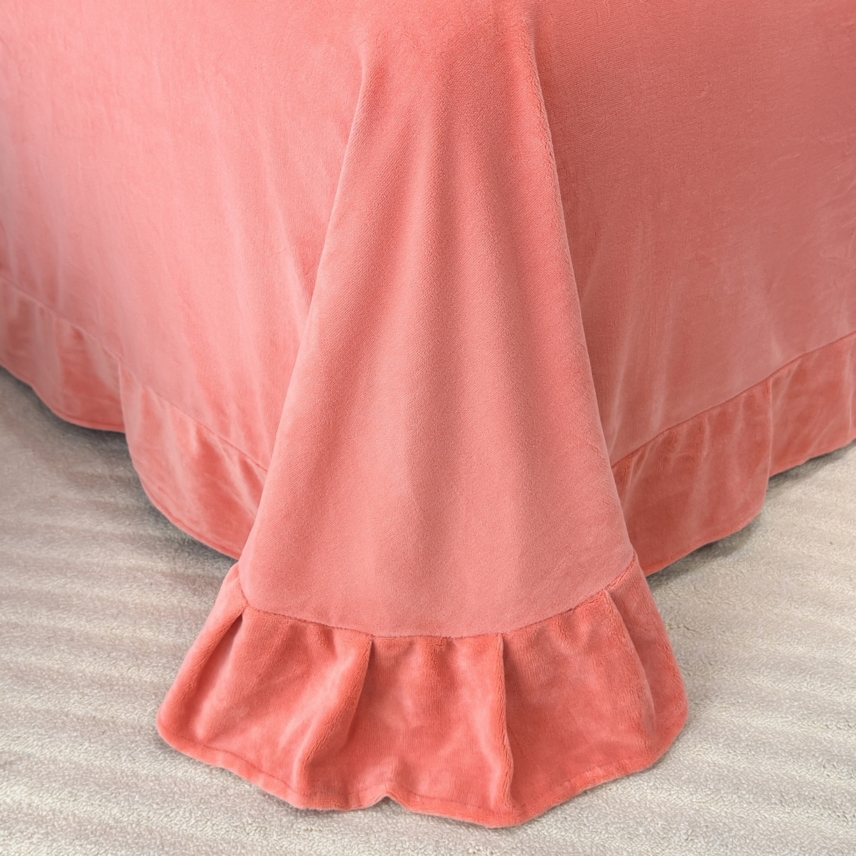 91家纺网 家纺一手货源 找家纺 优姿家纺 2025新款10斤牛奶绒宽边绣花保暖四件套-郁金花香 郁金花香-桔