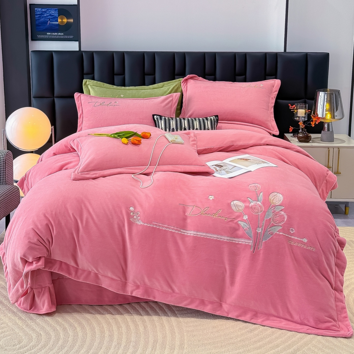 91家纺网 家纺一手货源 找家纺 （总）优姿家纺 2025新款10斤牛奶绒宽边绣花保暖四件套-郁金花香