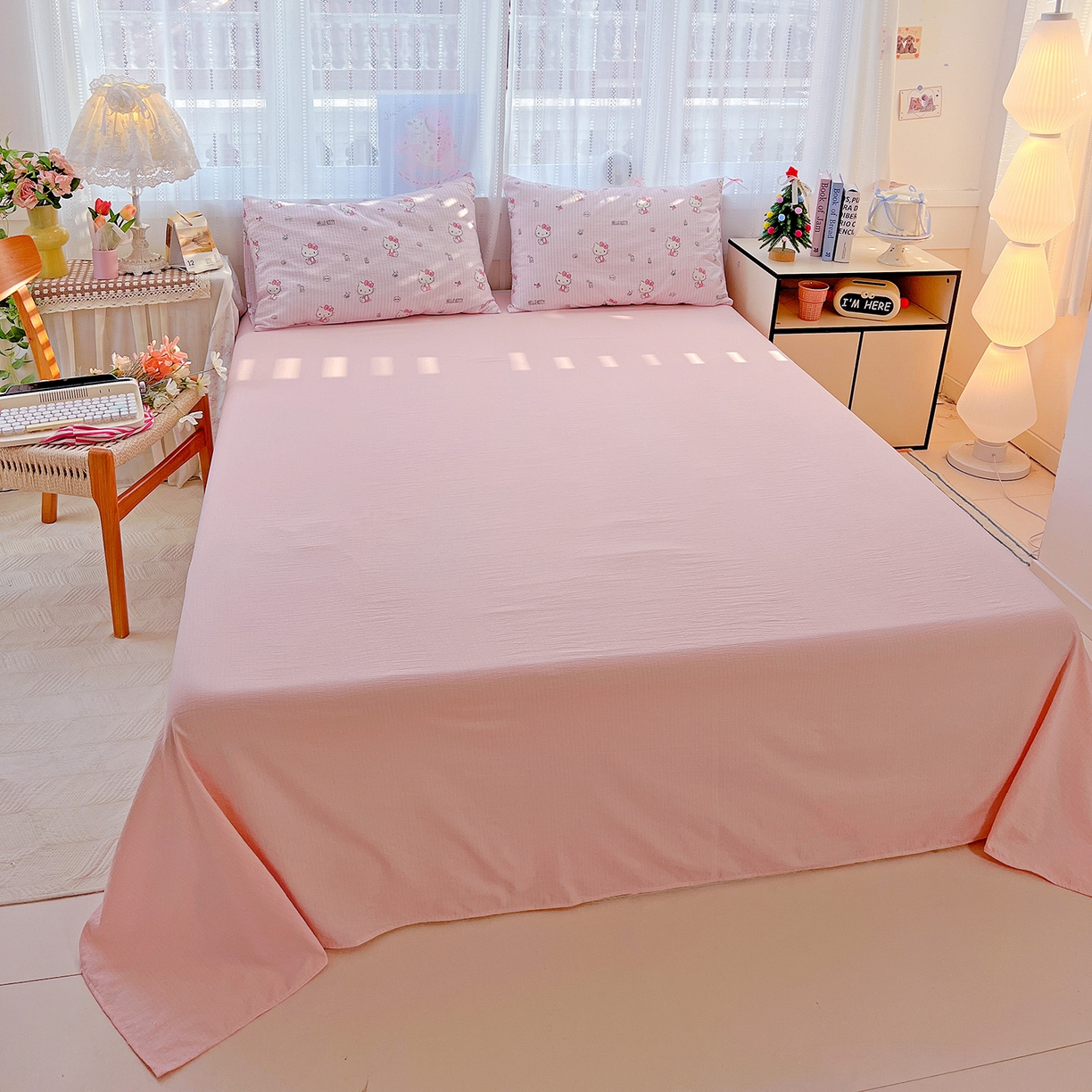 91家纺网 家纺一手货源 找家纺 奈颜 2025新款三丽鸥爆款云感双层纱印花四件套学生宿舍三件套-含防伪吊牌-提供买家秀 条纹KT-浅粉