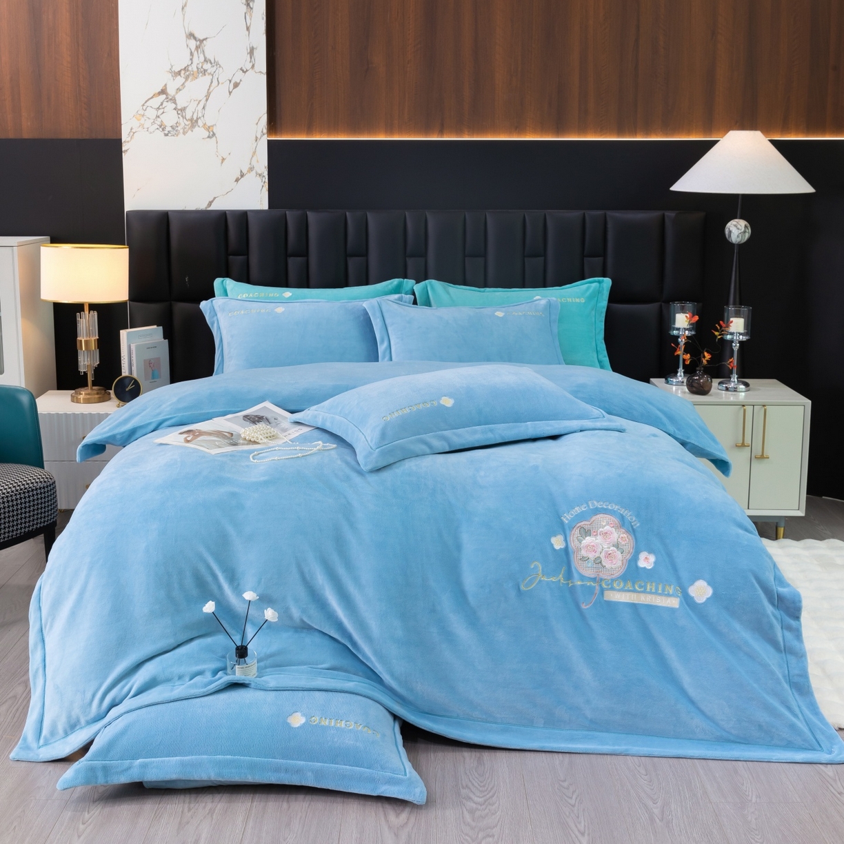 91家纺网 家纺一手货源 找家纺 （总）优姿家纺 2025新款10斤牛奶绒宽边绣花保暖四件套-田园印象