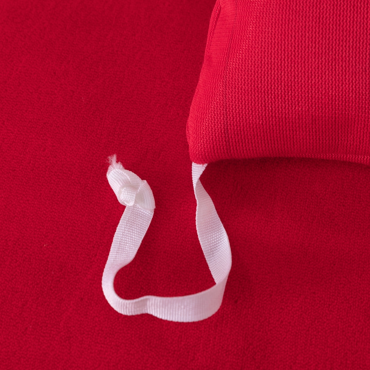 91家纺网 家纺一手货源 找家纺 优姿家纺 2025新款10斤牛奶绒宽边绣花保暖四件套-田园印象 田园印象-大红