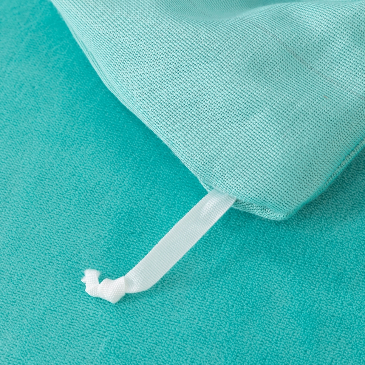 91家纺网 家纺一手货源 找家纺 优姿家纺 2025新款10斤牛奶绒宽边绣花保暖四件套-田园印象 田园印象-湖兰