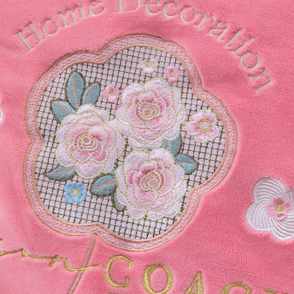 91家纺网 家纺一手货源 找家纺 优姿家纺 2025新款10斤牛奶绒宽边绣花保暖四件套-田园印象 田园印象-粉