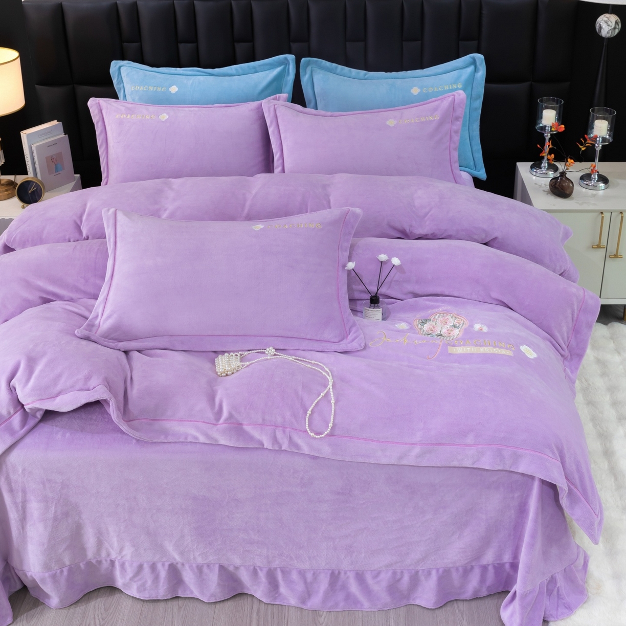 91家纺网 家纺一手货源 找家纺 优姿家纺 2025新款10斤牛奶绒宽边绣花保暖四件套-田园印象 田园印象-千代紫