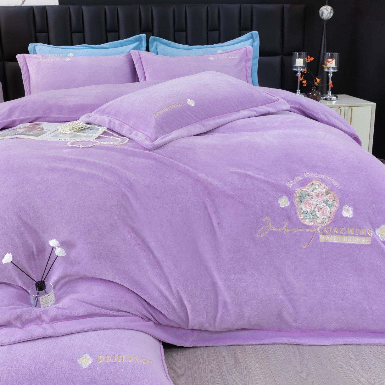 91家纺网 家纺一手货源 找家纺 优姿家纺 2025新款10斤牛奶绒宽边绣花保暖四件套-田园印象 田园印象-千代紫