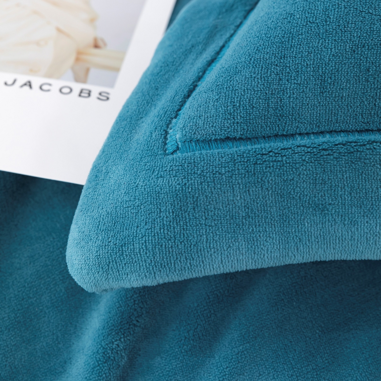 91家纺网 家纺一手货源 找家纺 （总）优姿家纺 2025新款10斤牛奶绒宽边绣花保暖四件套-简单生活