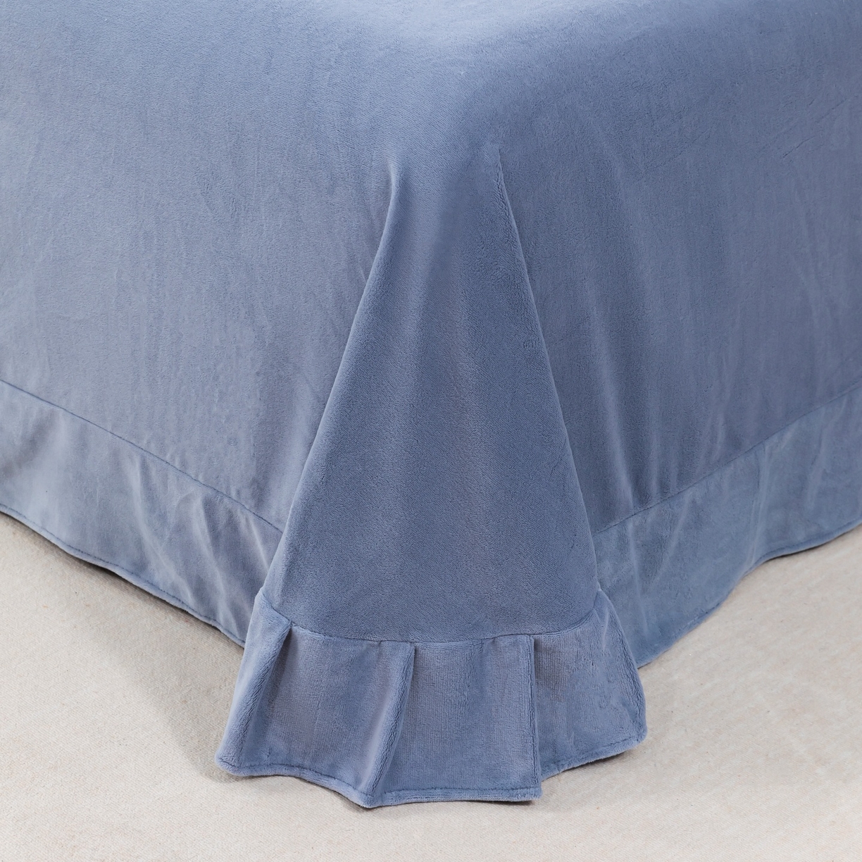 91家纺网 家纺一手货源 找家纺 优姿家纺 2025新款10斤牛奶绒宽边绣花保暖四件套-简单生活 简单生活-典雅灰