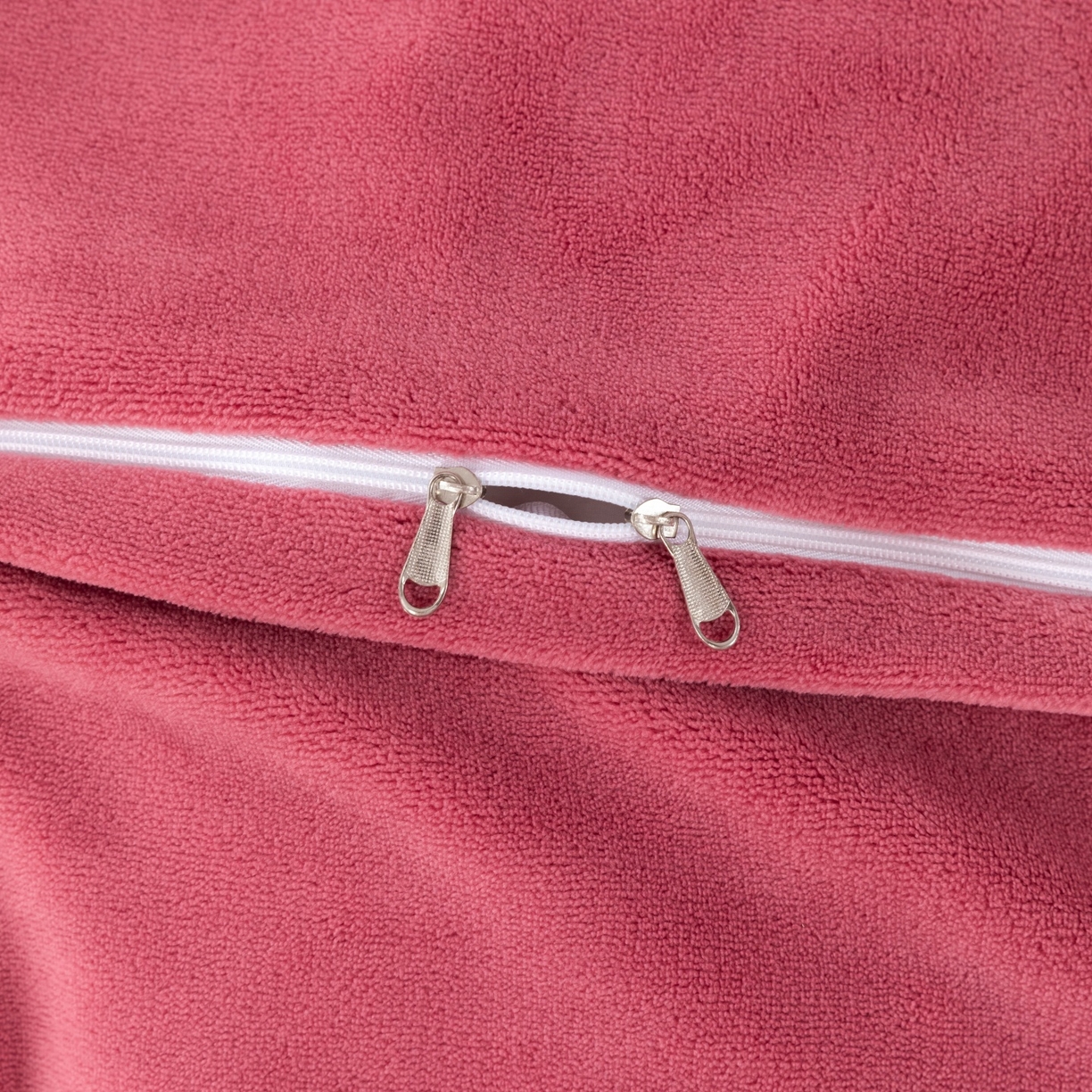 91家纺网 家纺一手货源 找家纺 优姿家纺 2025新款10斤牛奶绒宽边绣花保暖四件套-简单生活 简单生活-皮红