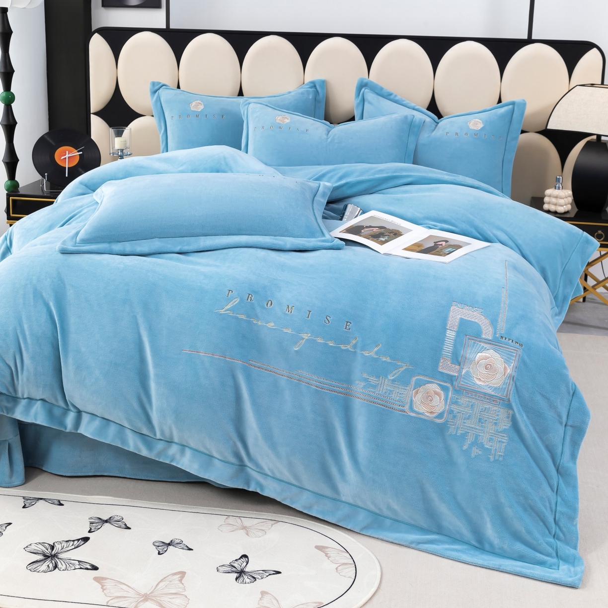 91家纺网 家纺一手货源 找家纺 优姿家纺 2025新款10斤牛奶绒宽边绣花保暖四件套-简单生活 简单生活-天兰