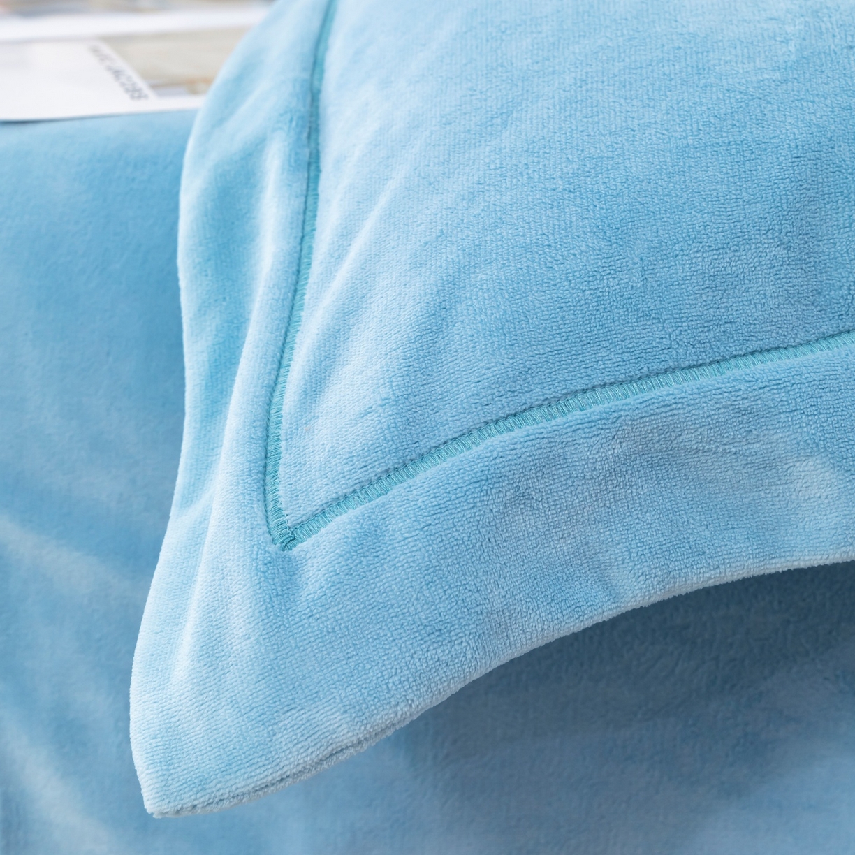 91家纺网 家纺一手货源 找家纺 优姿家纺 2025新款10斤牛奶绒宽边绣花保暖四件套-简单生活 简单生活-天兰