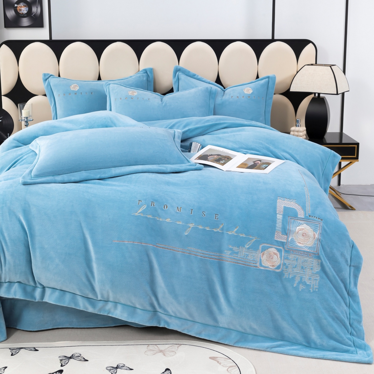 91家纺网 家纺一手货源 找家纺 优姿家纺 2025新款10斤牛奶绒宽边绣花保暖四件套-简单生活 简单生活-天兰