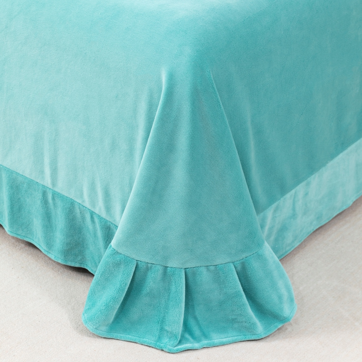 91家纺网 家纺一手货源 找家纺 优姿家纺 2025新款10斤牛奶绒宽边绣花保暖四件套-蝴蝶心语 蝴蝶心语-湖兰