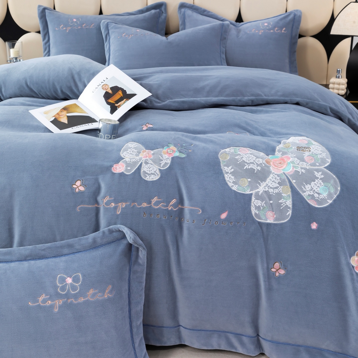 91家纺网 家纺一手货源 找家纺 优姿家纺 2025新款10斤牛奶绒宽边绣花保暖四件套-蝴蝶心语 蝴蝶心语-典雅灰