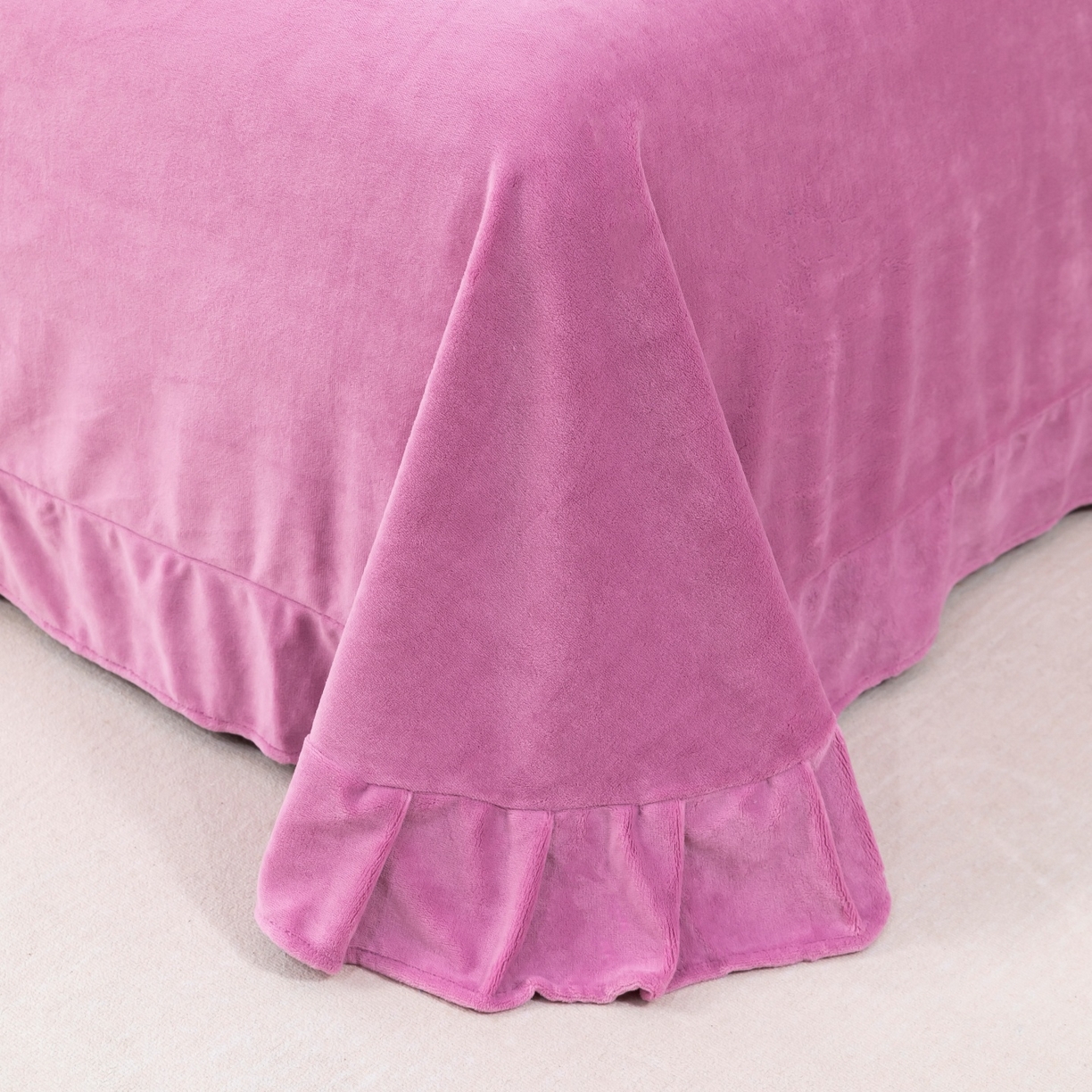 91家纺网 家纺一手货源 找家纺 优姿家纺 2025新款10斤牛奶绒宽边绣花保暖四件套-蝴蝶心语 蝴蝶心语-紫