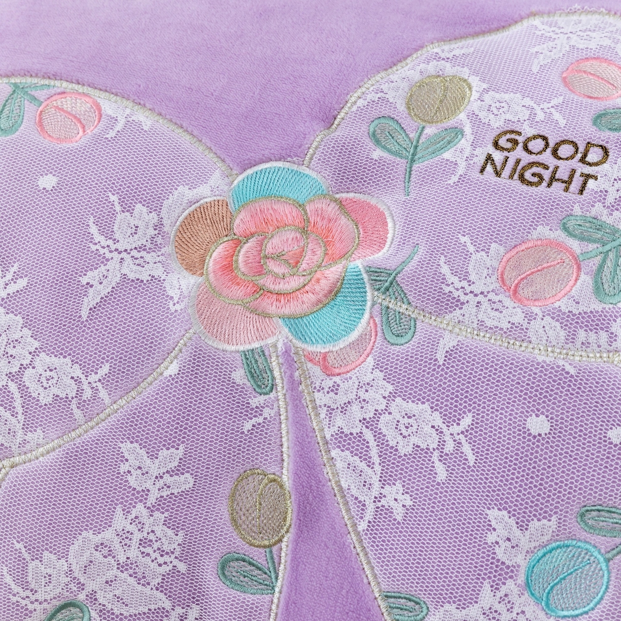 91家纺网 家纺一手货源 找家纺 优姿家纺 2025新款10斤牛奶绒宽边绣花保暖四件套-蝴蝶心语 蝴蝶心语-千代紫