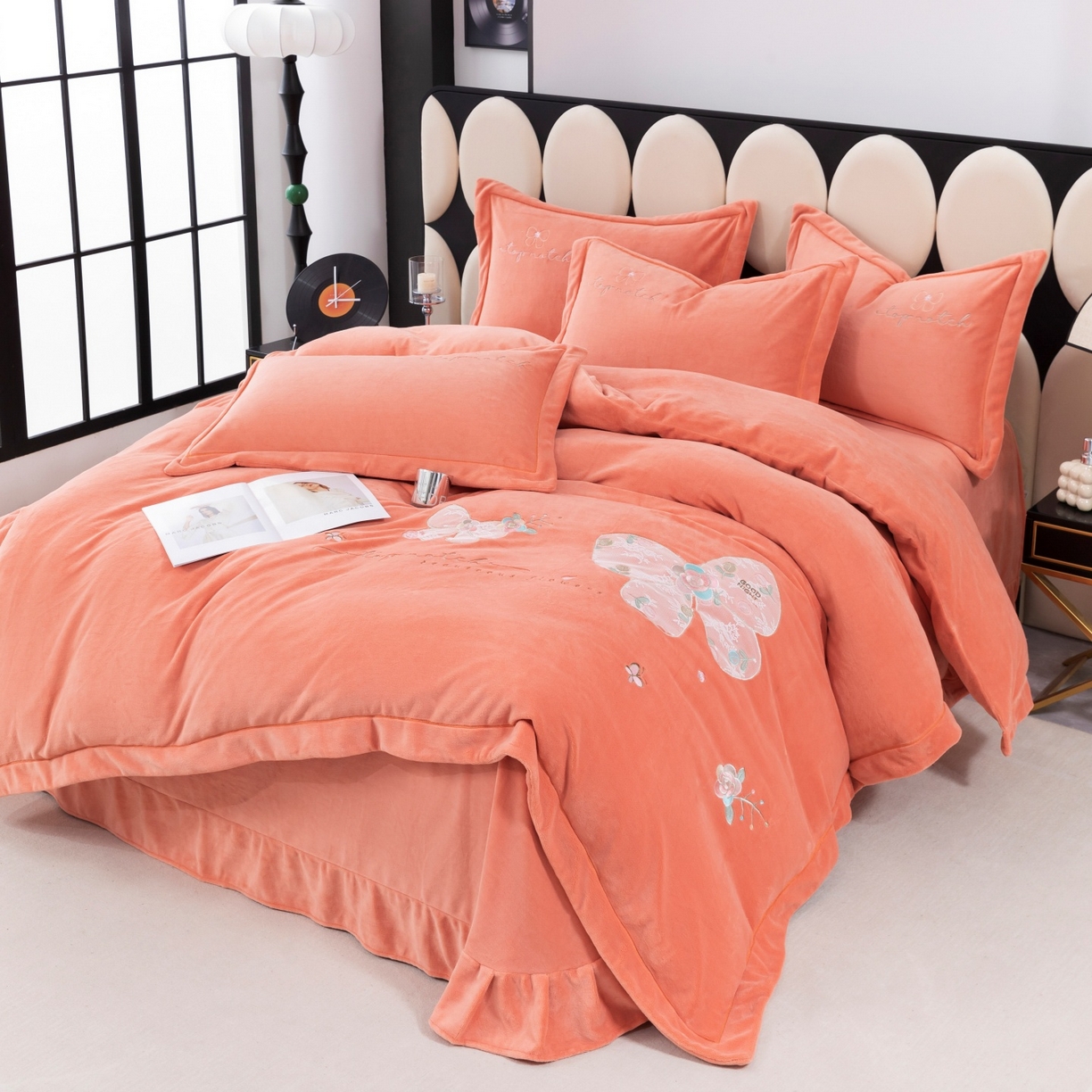 91家纺网 家纺一手货源 找家纺 优姿家纺 2025新款10斤牛奶绒宽边绣花保暖四件套-蝴蝶心语 蝴蝶心语-桔