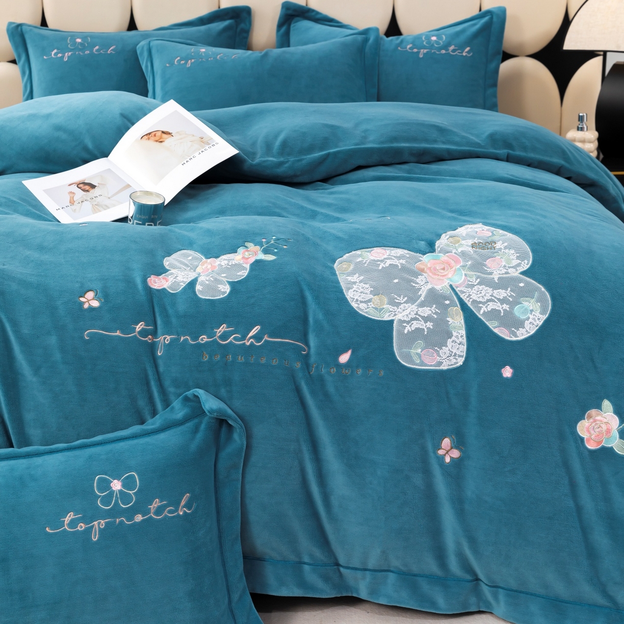 91家纺网 家纺一手货源 找家纺 （总）优姿家纺 2025新款10斤牛奶绒宽边绣花保暖四件套-蝴蝶心语