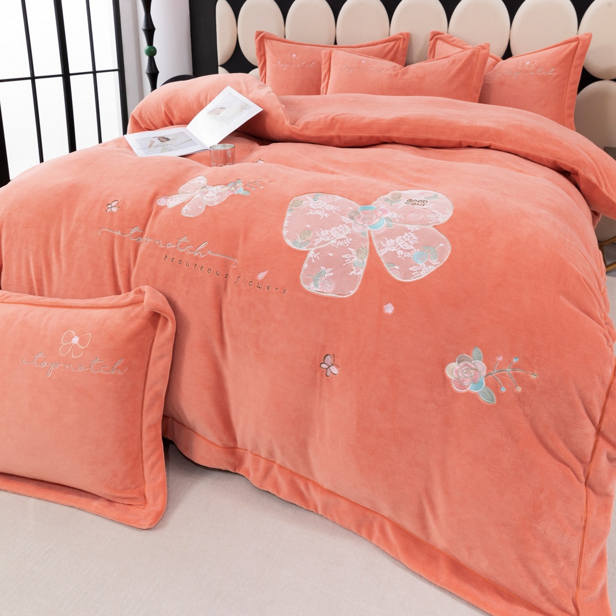 91家纺网 家纺一手货源 找家纺 优姿家纺 2025新款10斤牛奶绒宽边绣花保暖四件套-蝴蝶心语 蝴蝶心语-桔