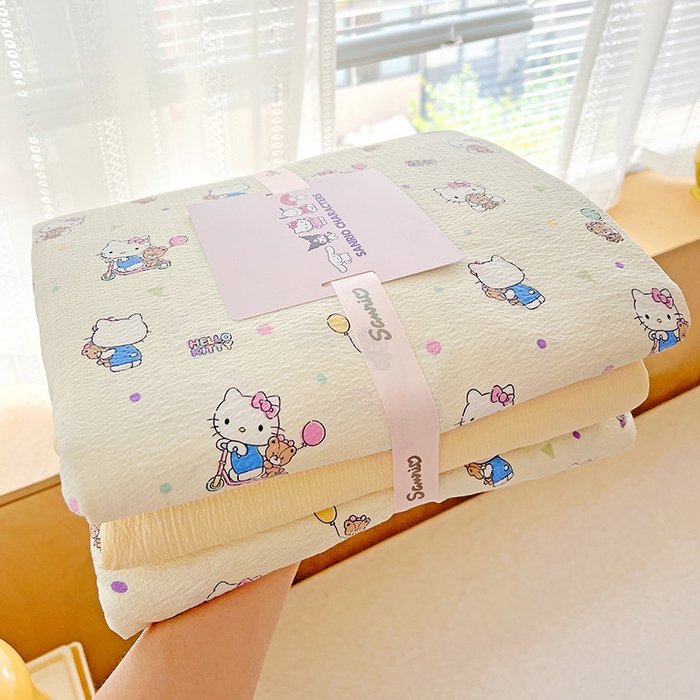 91家纺网 家纺一手货源 找家纺 奈颜 2025新款三丽鸥爆款云感双层纱印花四件套学生宿舍三件套-含防伪吊牌-叠拍图 KT派对