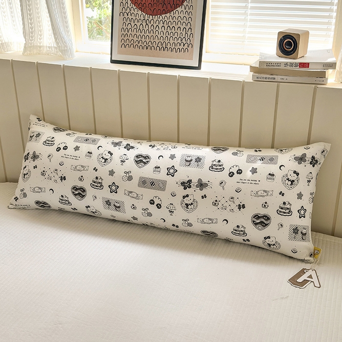 91家纺网 家纺一手货源 找家纺 罗亿家纺 2025新款ins韩国卡通水洗棉大抱枕长条靠枕靠垫(小红书同款) kitty乐园
