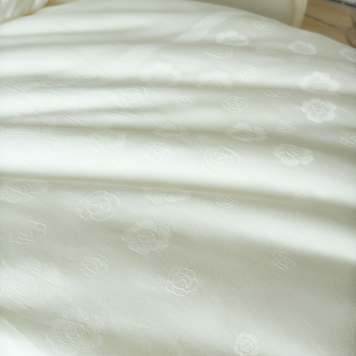 91家纺网 家纺一手货源 找家纺 （总）卡芙芯类馆 2025新款全棉60支玫瑰提花-蚕蛹羊绒被被子被芯