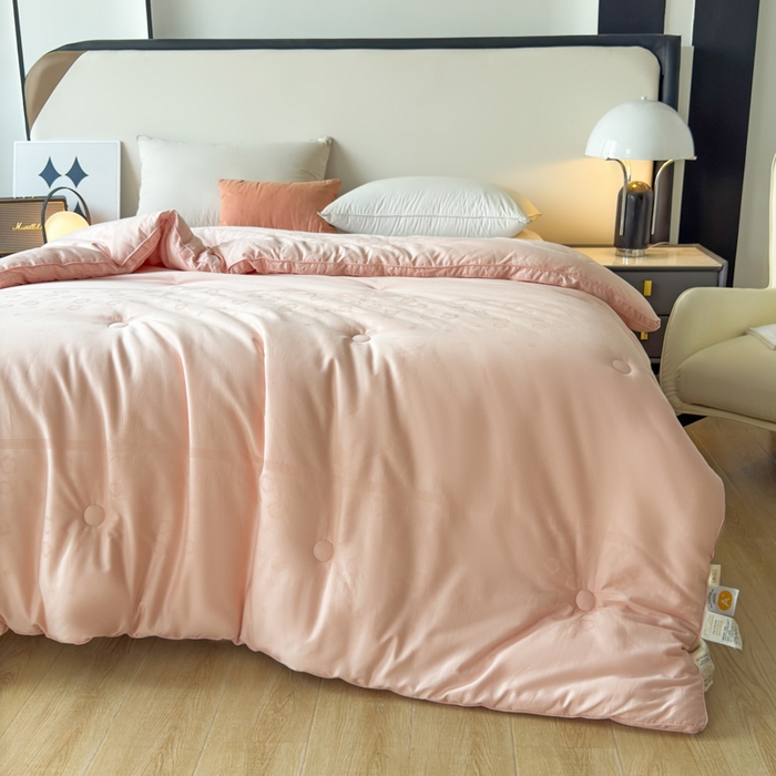 91家纺网 家纺一手货源 找家纺 卡芙芯类馆 2025新款全棉60支玫瑰提花-蚕蛹羊绒被被子被芯 玫瑰-粉