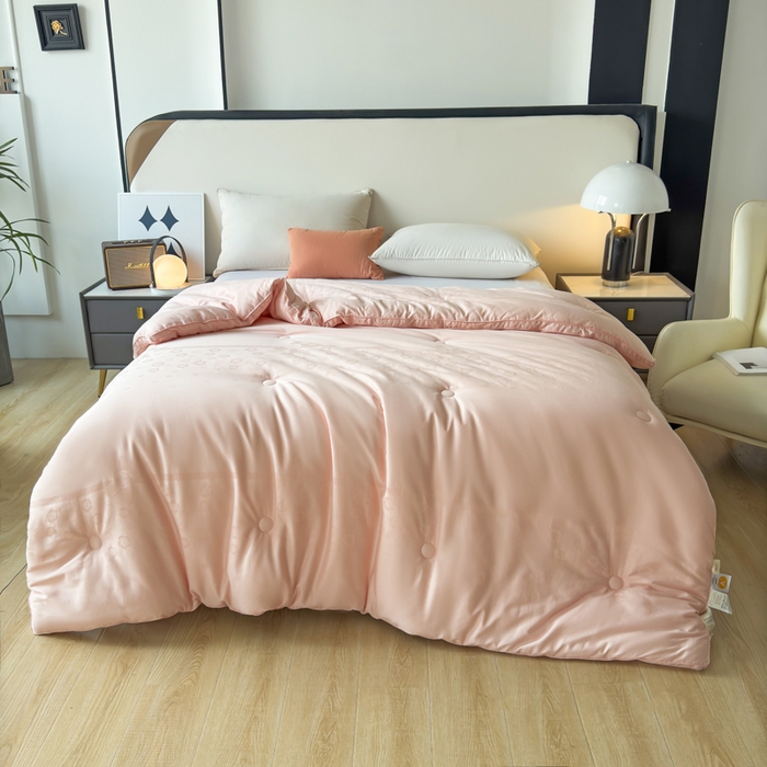 91家纺网 家纺一手货源 找家纺 卡芙芯类馆 2025新款全棉60支玫瑰提花-蚕蛹羊绒被被子被芯 玫瑰-粉